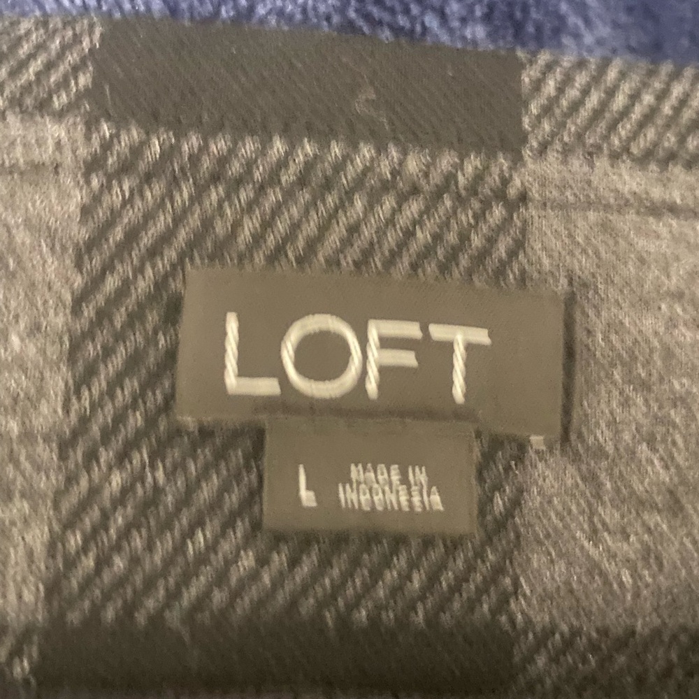 LOFT Women’s Dark Checkered Pants - Picture 3 of 5